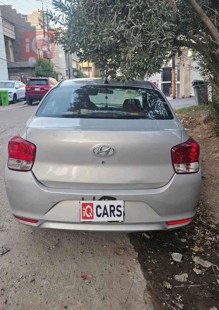 هيونداي رينا